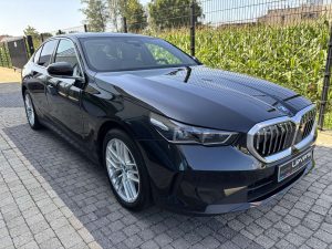 BMW i5  eDrive40 Individual – Nieuwprijs 96.330,00