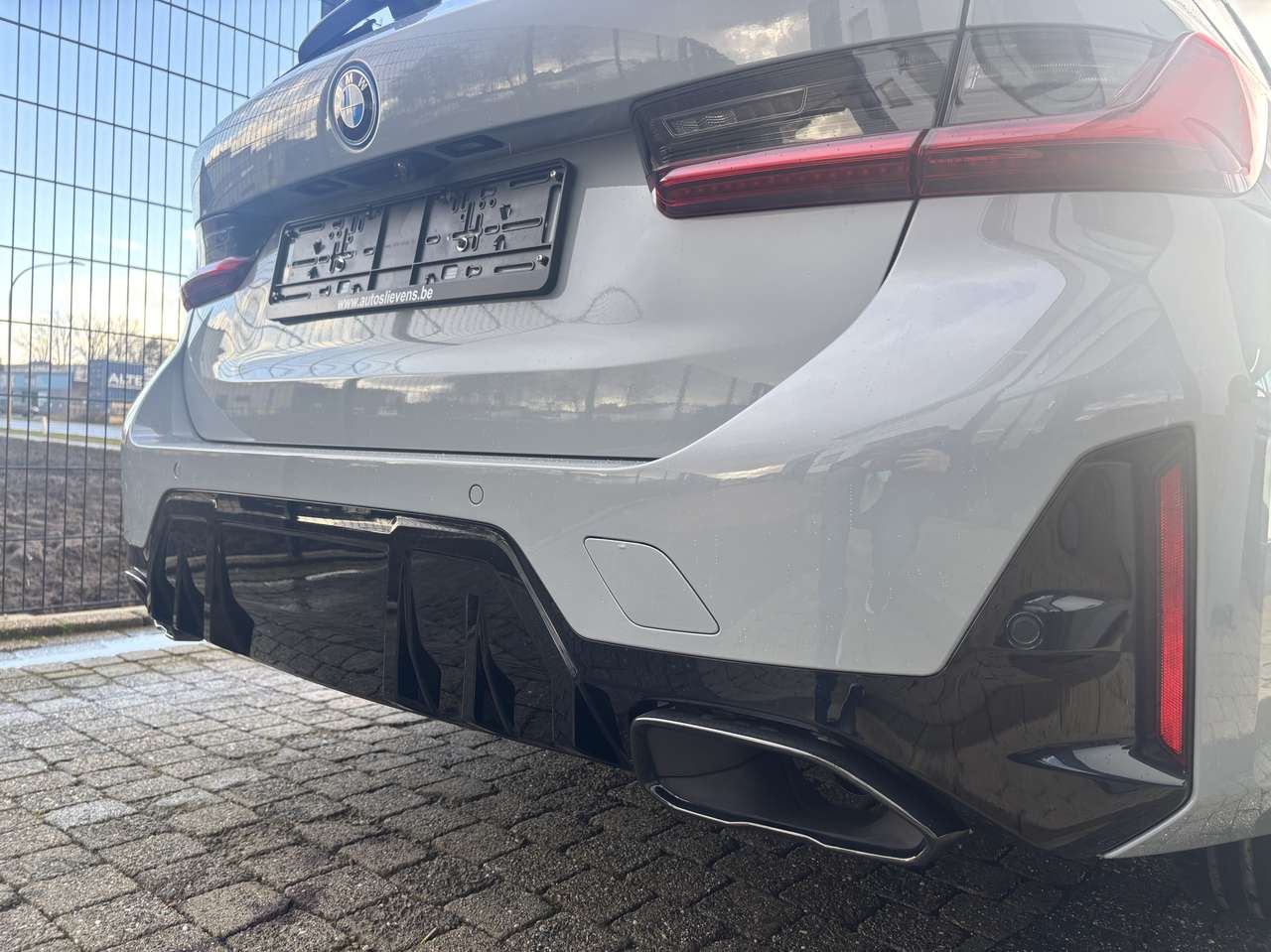 BMW 330  xDrive M sport Pro + Face-lift2 + Aero kit