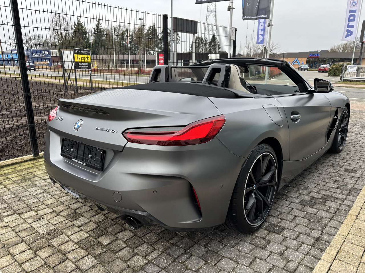 BMW Z4  sDrive20i – Frozen grey – M Sport – Sportremmen