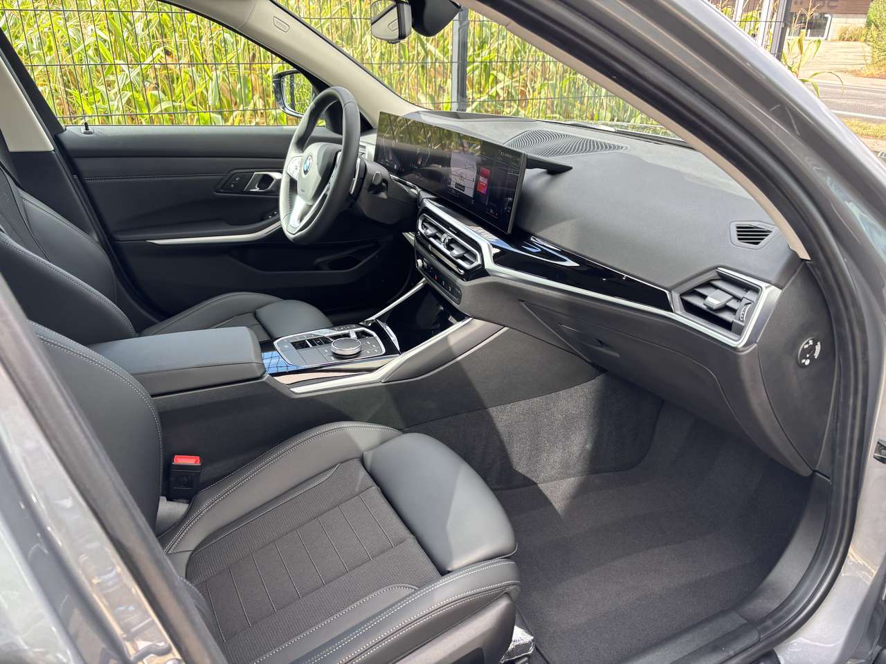 BMW 318  318i El.Stoel 360°Cam DrivingAssistPro Trekhaak