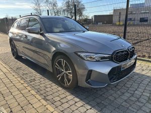 BMW 330  e facelift2 Msport Trekhaak HK 360° HUD Panodak