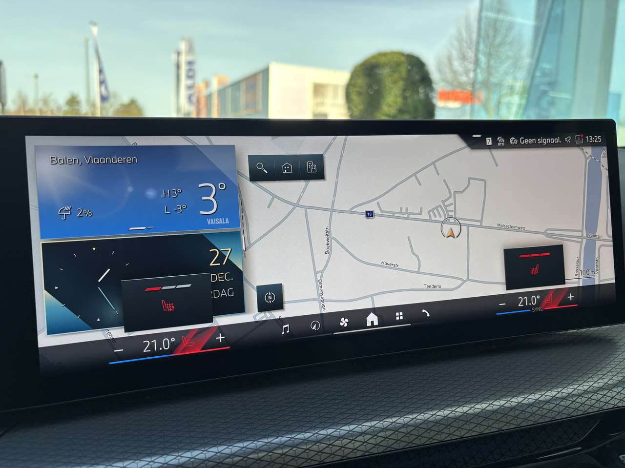 BMW 330  e facelift2 Msport Trekhaak HK 360° HUD Panodak