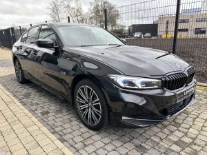BMW 330  e xDrive – Shadowline HUD El. Zetels LED