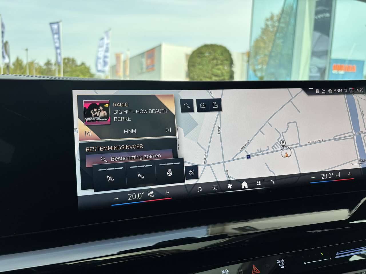 BMW 520  520d M Sport – Pano HarmanKardon Trekhaak 360°